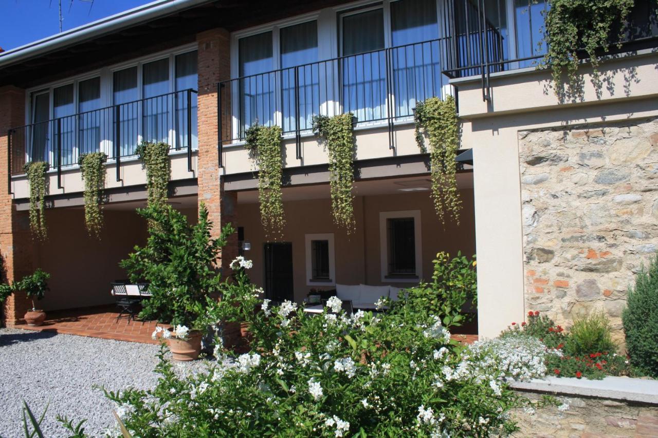 Cascina San Martino Bed and Breakfast Passirano Eksteriør billede