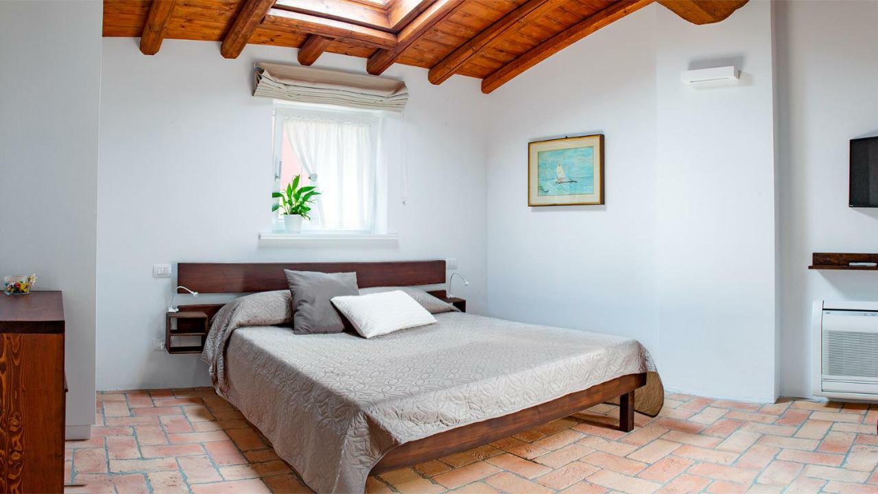 Cascina San Martino Bed and Breakfast Passirano Eksteriør billede